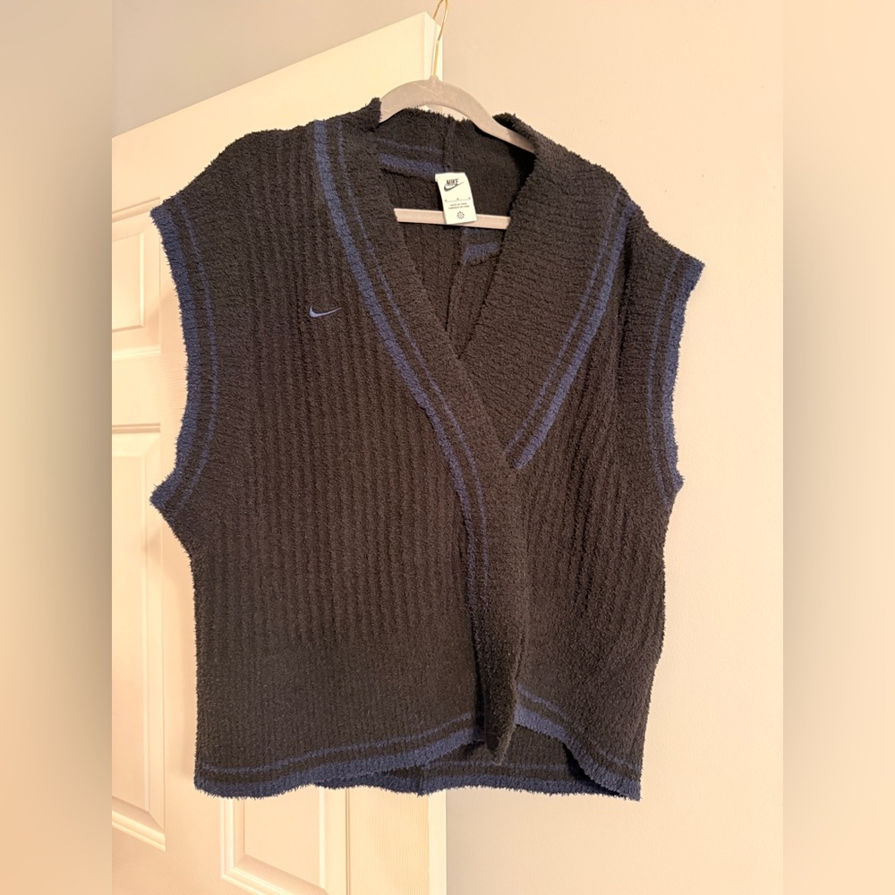 Nike Furry Sweater Vest - Size M NWOT